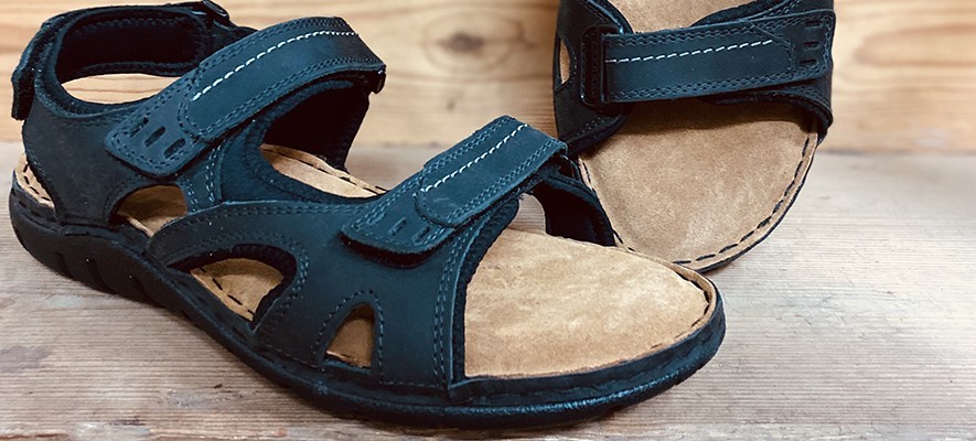 SANDALES / NU-PIEDS