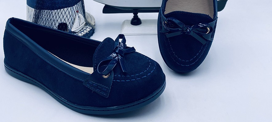 MOCASSINS